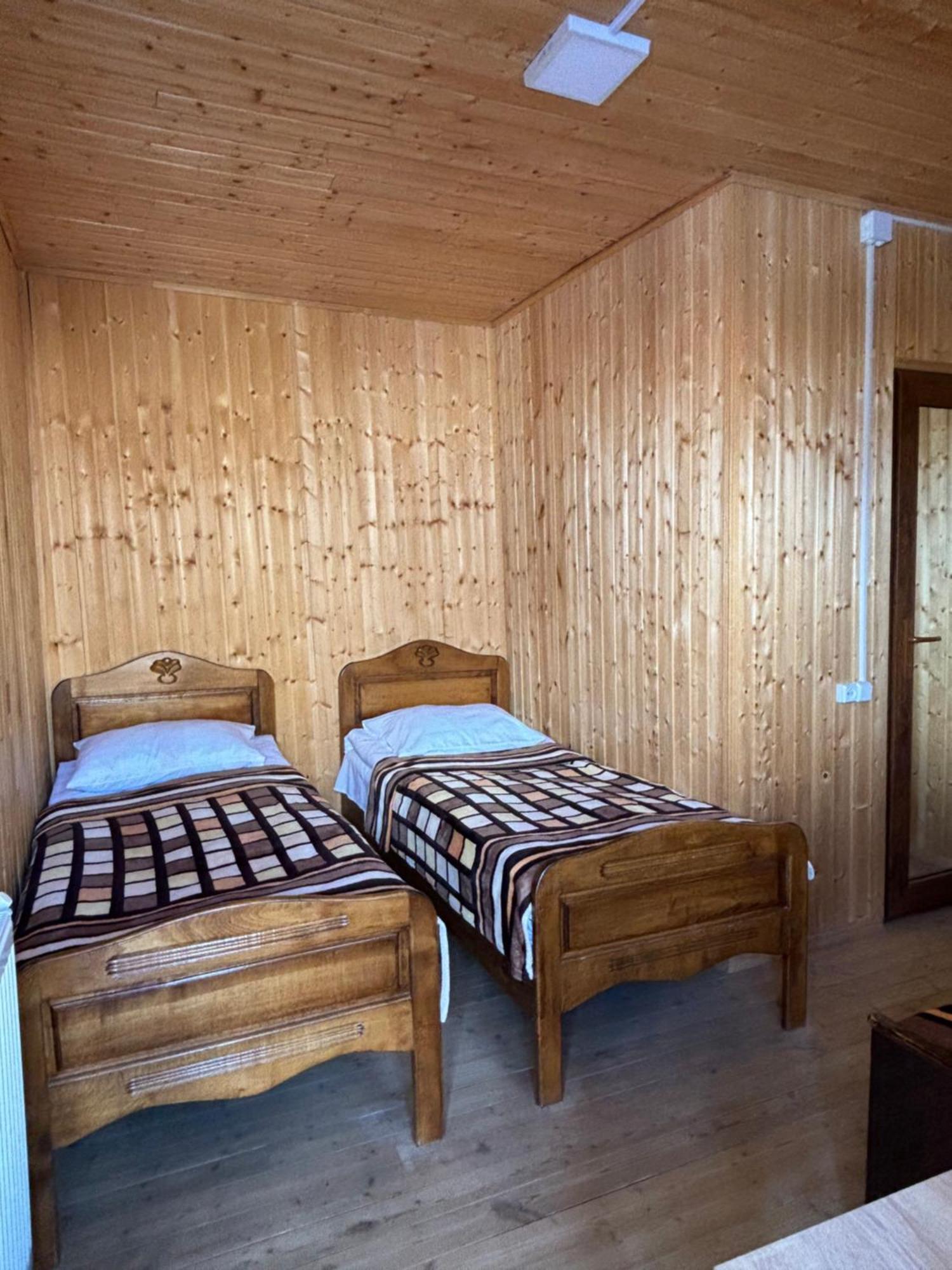 קזבגי Family Hostel Nika מראה חיצוני תמונה