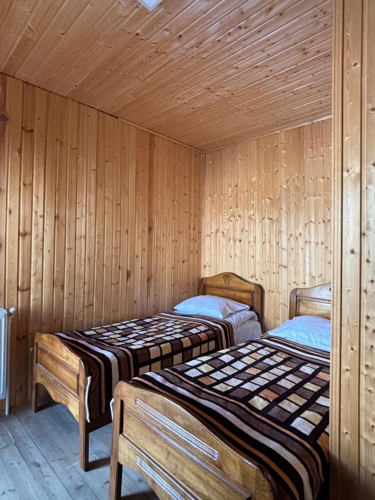קזבגי Family Hostel Nika מראה חיצוני תמונה